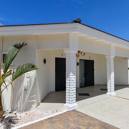 Boutique Hotel Swiss Paradise Aruba Villas And Suites Palm Beach Ngoại thất bức ảnh