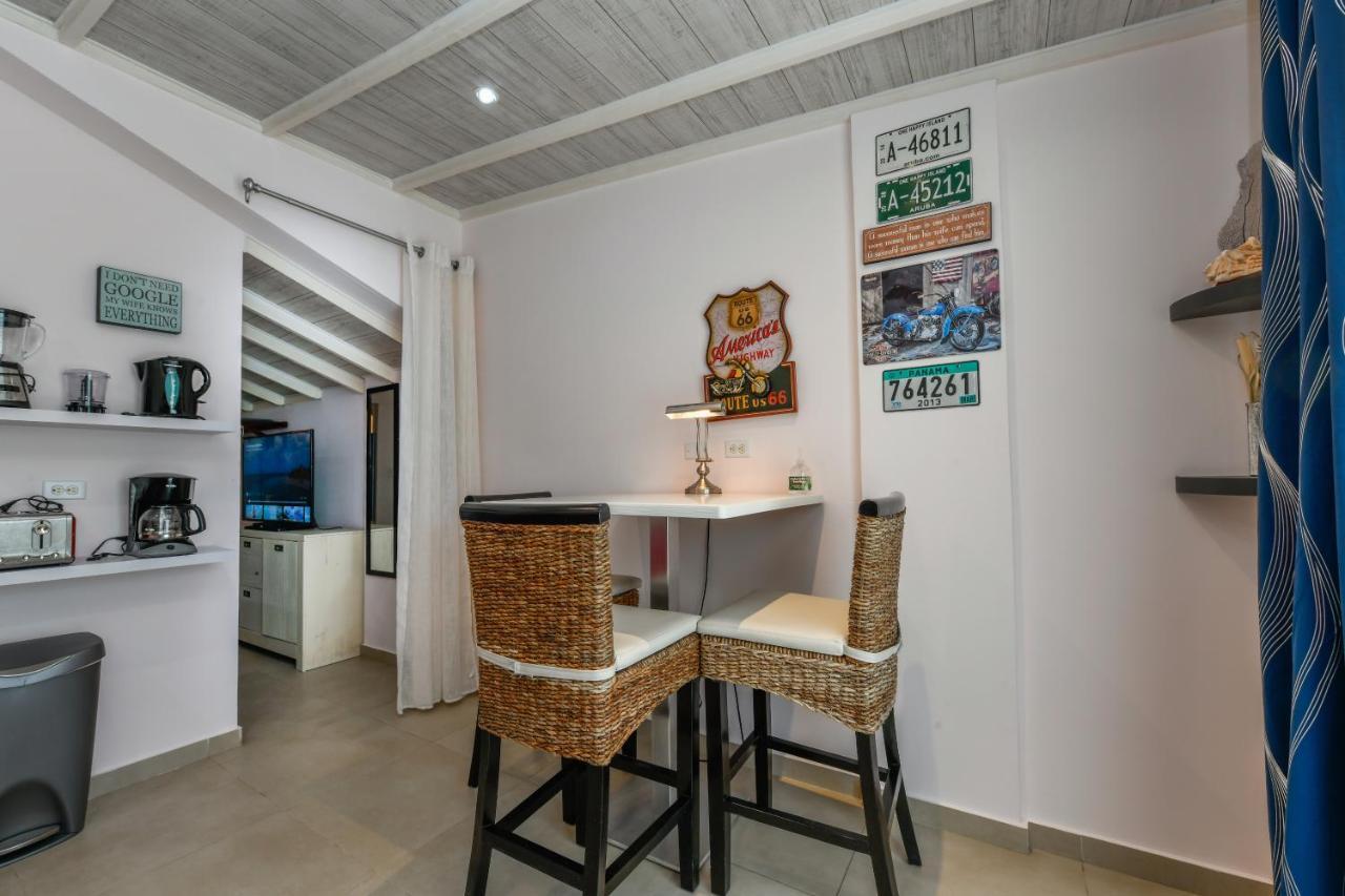 Boutique Hotel Swiss Paradise Aruba Villas And Suites Palm Beach Ngoại thất bức ảnh