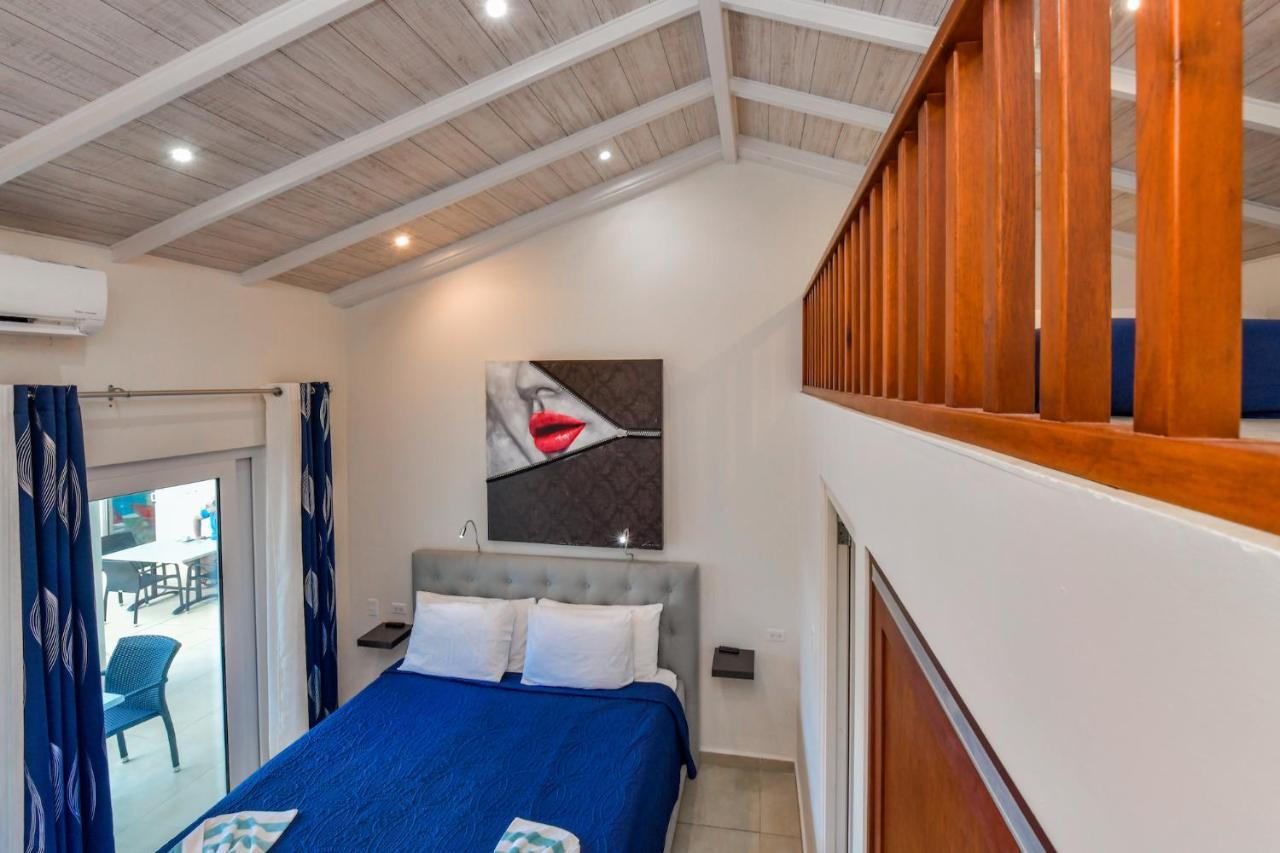 Boutique Hotel Swiss Paradise Aruba Villas And Suites Palm Beach Ngoại thất bức ảnh
