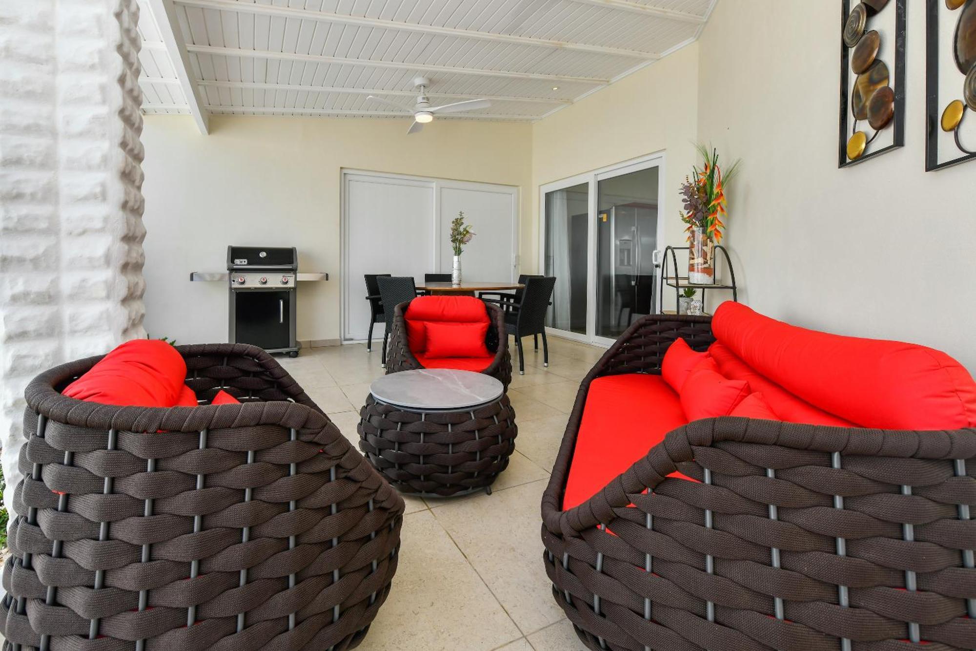 Boutique Hotel Swiss Paradise Aruba Villas And Suites Palm Beach Ngoại thất bức ảnh